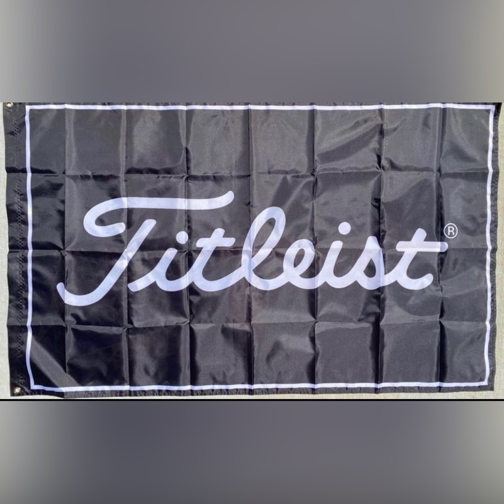Titleist Golf Flag Banner 3 x 5 feet New Black white